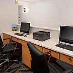 Holiday Inn Express Harrisburg East By Ihg