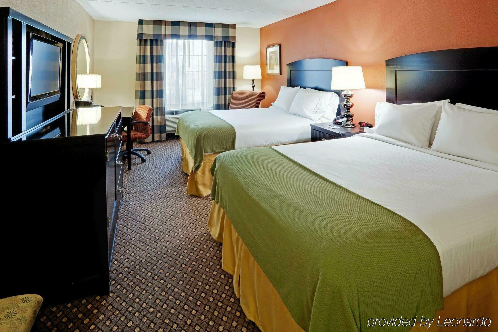 Hotel Express East By Ihg 3*